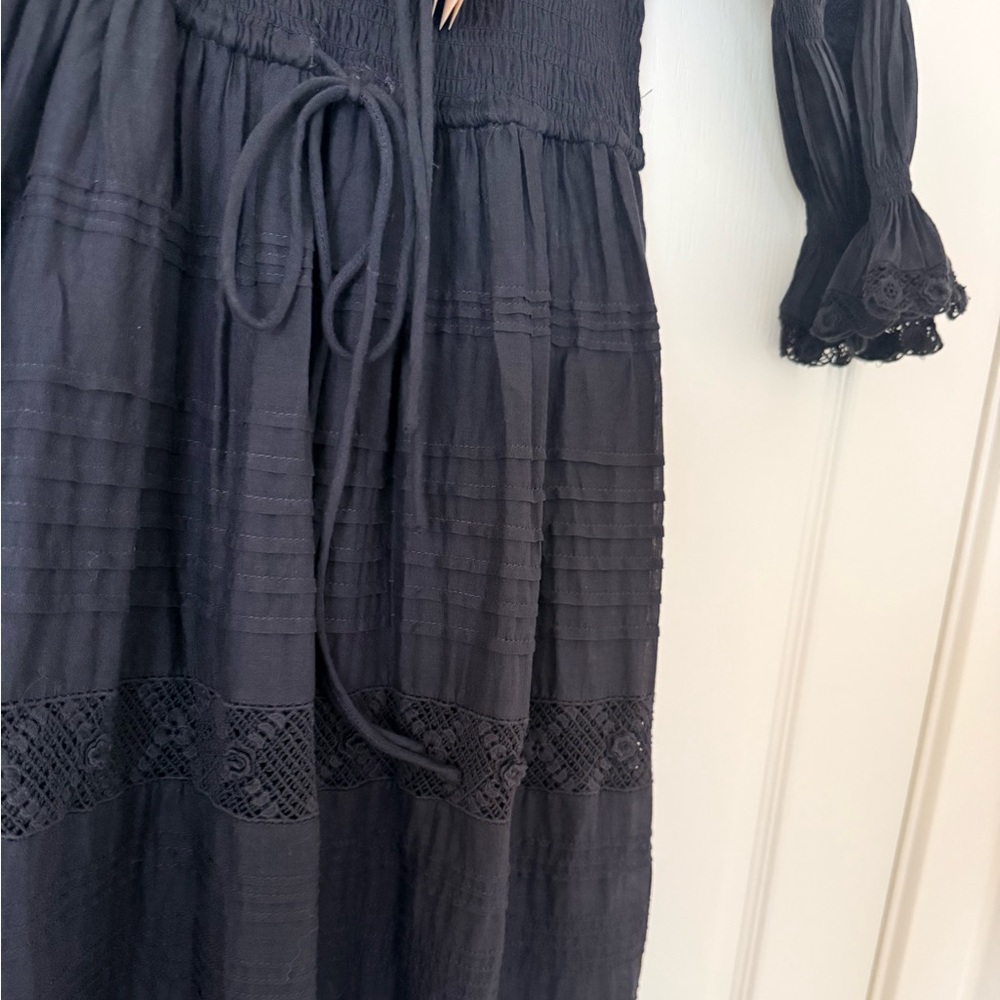 XS- Doen Navy Izabel Dress - Picture 4 of 8